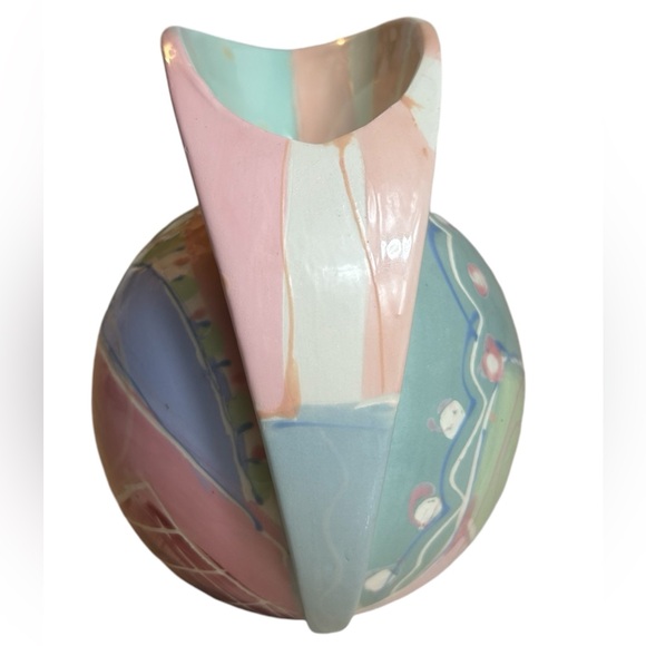 Ceramic Pitcher Vase Post Modern 1980s Colorful Pastel Artisan Signed Pink Blue - Picture 5 of 10